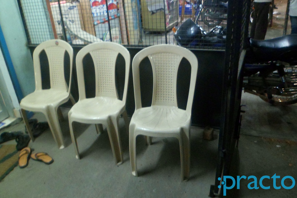 Waiting Area at Quick Care Madipakkam Chennai