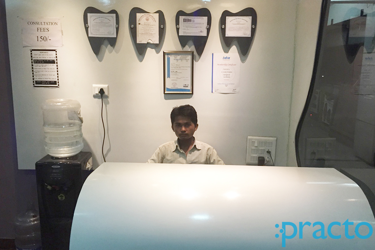 Reception at Thirty-2/Thirty-2 - Orodental Clinic Kolar Road Bhopal