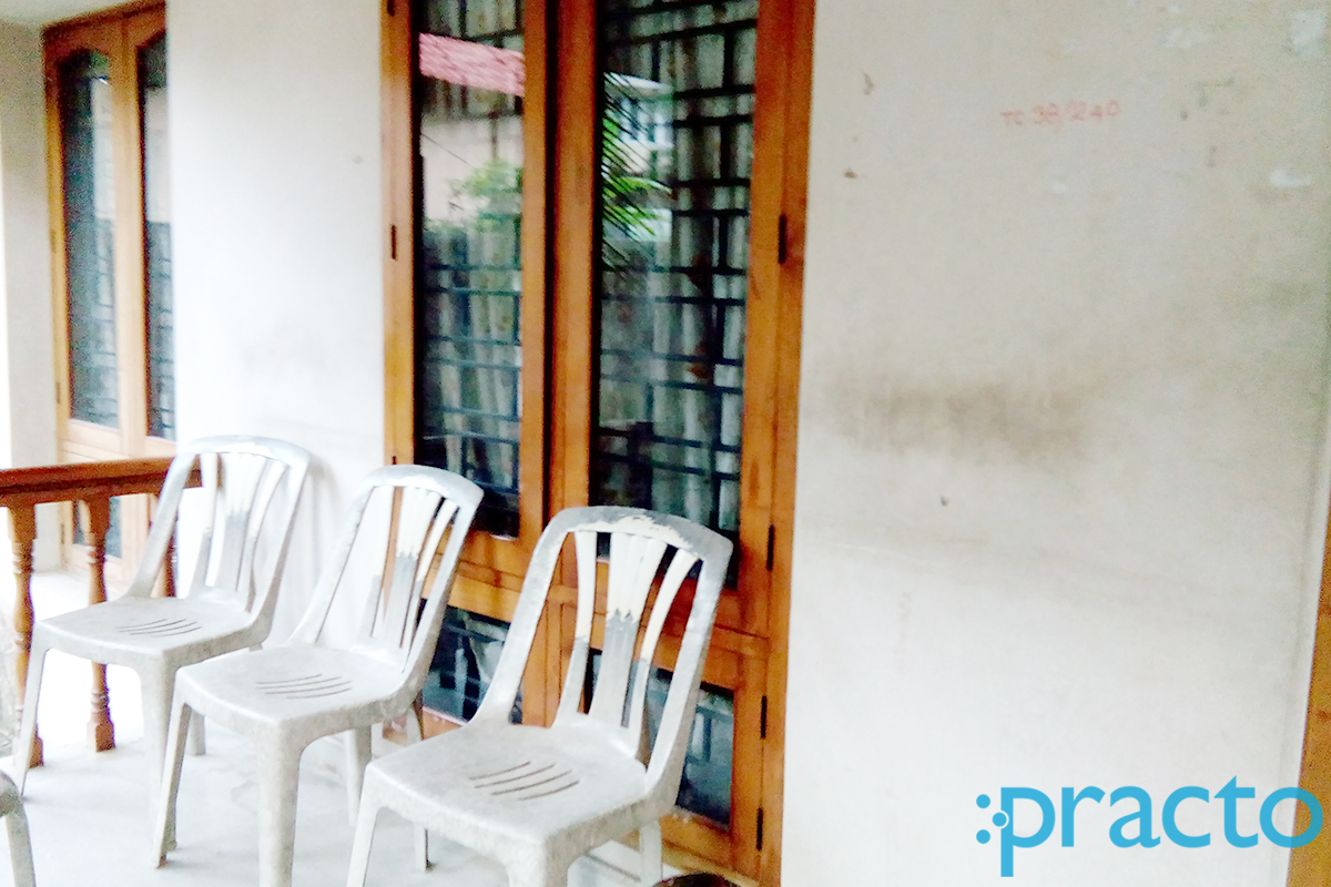 Waiting Area at Dr.R. Bindu Clinic Sasthamangalam Thiruvananthapuram