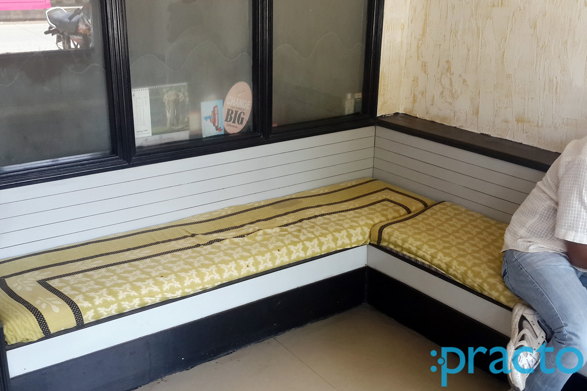 Waiting Area at Dr. Sarita Nichani Clinic Manikbagh Indore