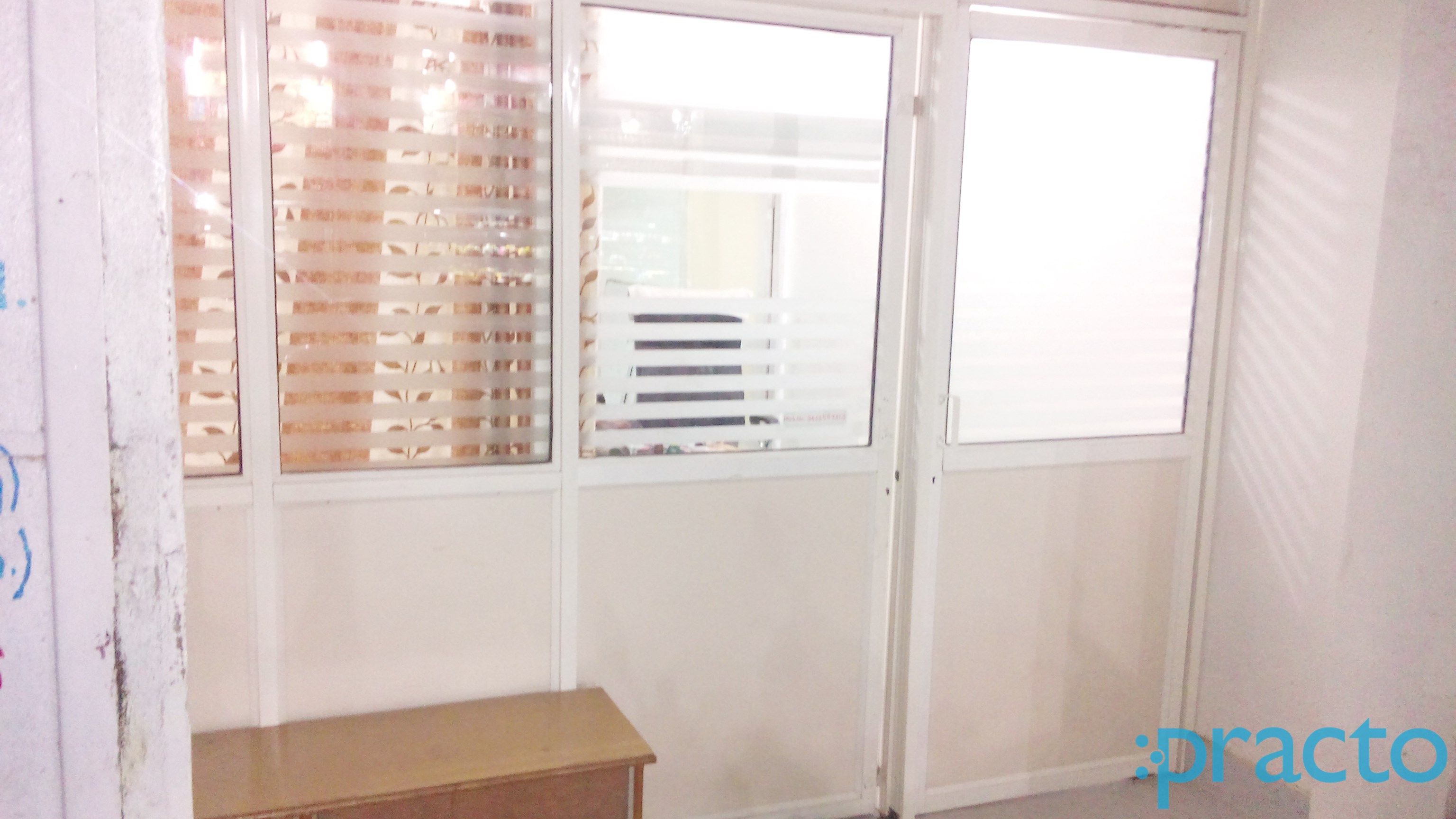 Waiting Area at Navjeevan Clinic Dhankawadi Pune