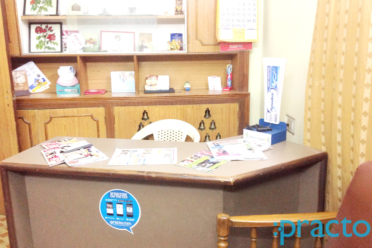 Reception at Shravan's Multi Speciality Dental Hospital Masab Tank Hyderabad