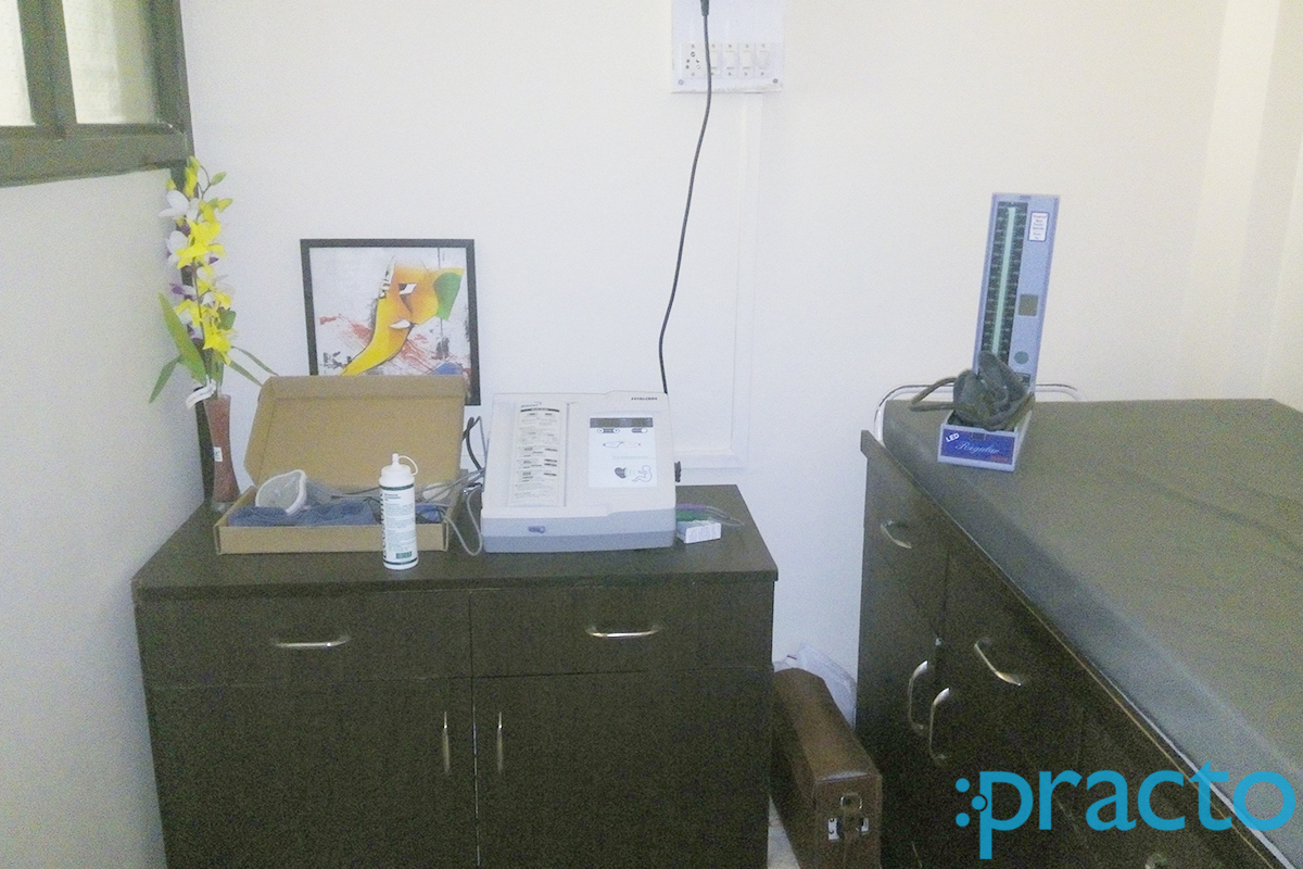 Reception at Dr Sarwade's Gynaec And Skin Clinic Pimple Gurav Pune