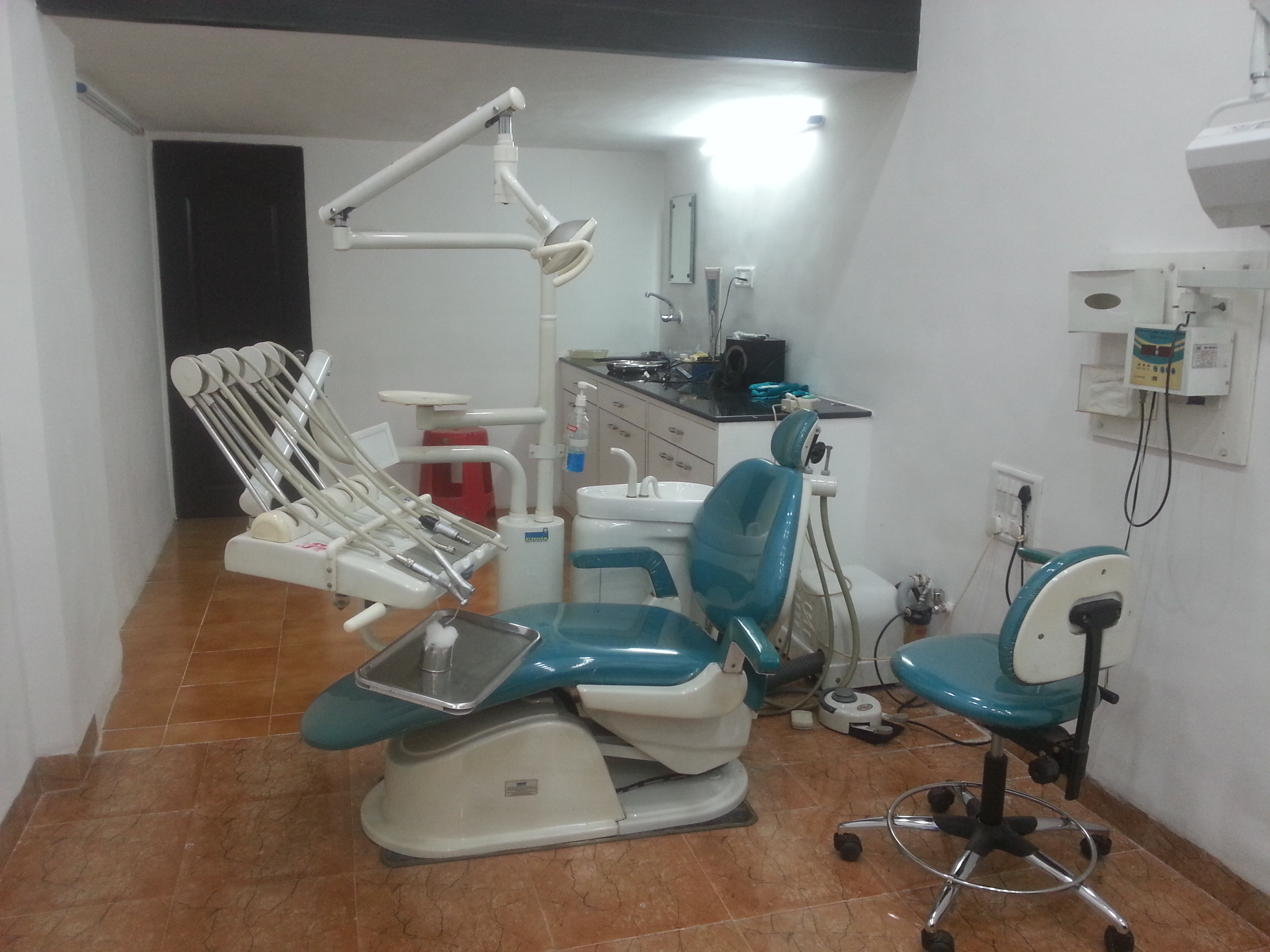Smile Zone Dental Care and  Implant Centre Seawoods Navi Mumbai