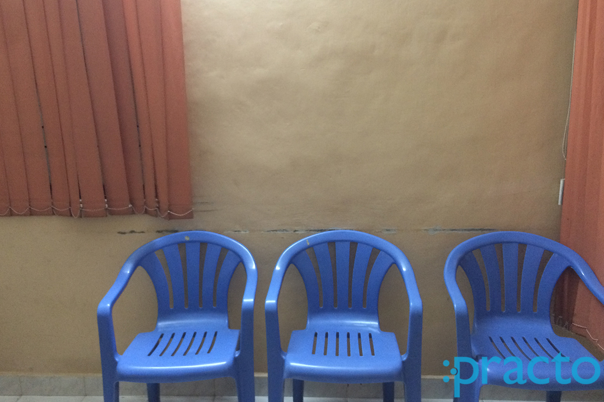 Waiting Area at Physiocure Physiotherapy Clinic & Fitness Centre Virugambakkam Chennai