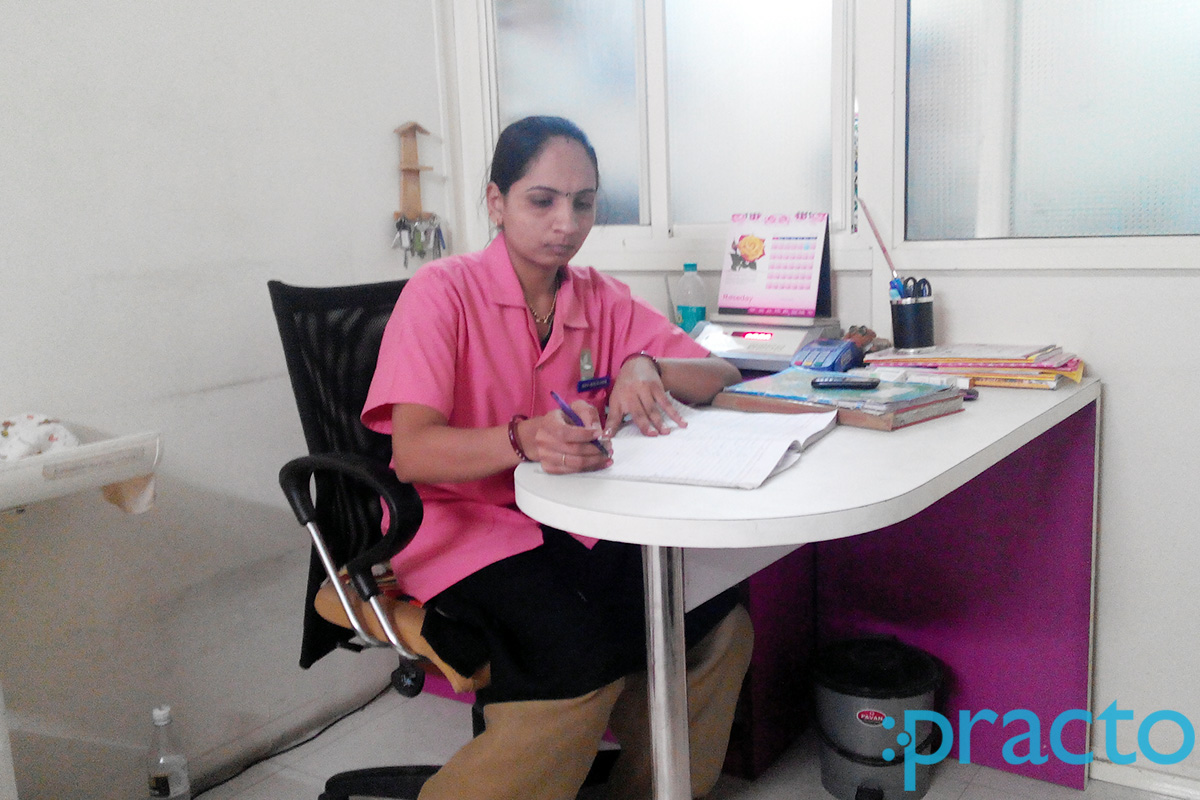 Reception at Neev Health Care Polyclinic Ravet Pune