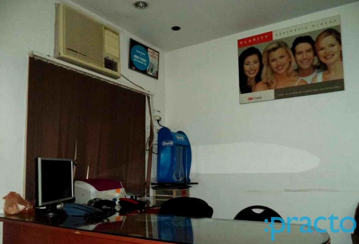 Reception at Dr. Jana's Dental & Orthodontic Clinic KK Nagar Chennai
