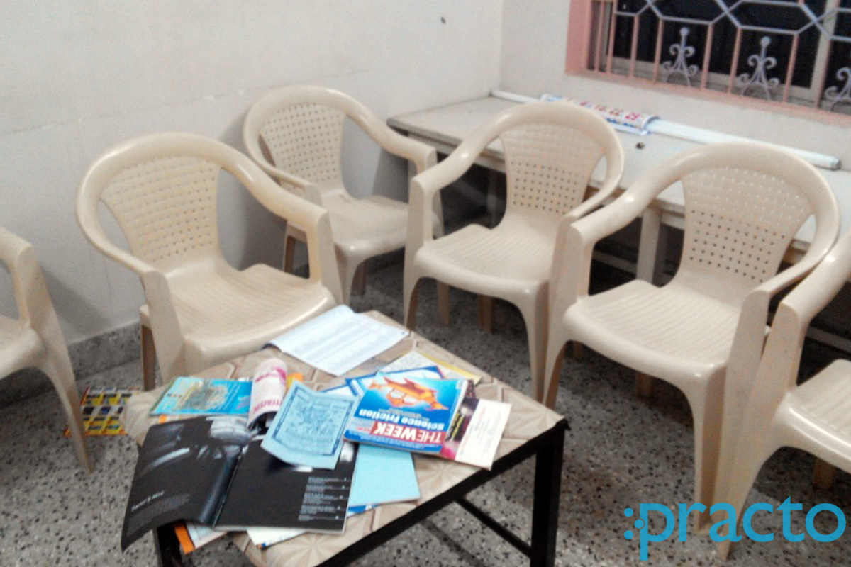 Waiting Area at S. V. Clinic Vyasarpadi Chennai
