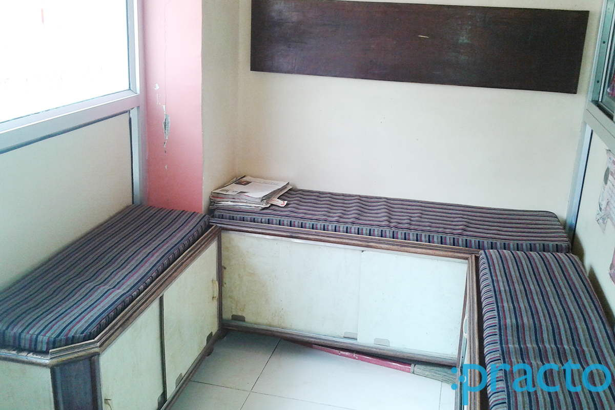 Waiting Area at Shree Sai Clinic Navapura Vadodara