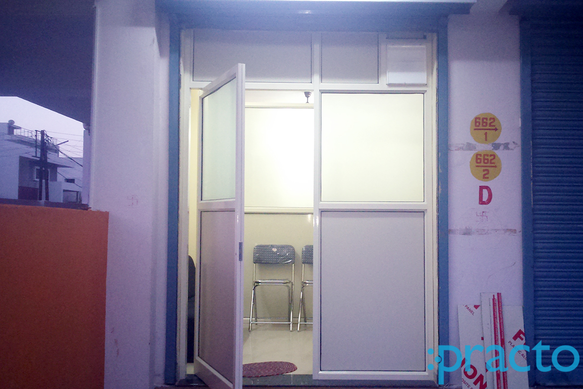 Dr. Shilpa Thombre's Dental Clinic Vasant Vihar Colony Indore