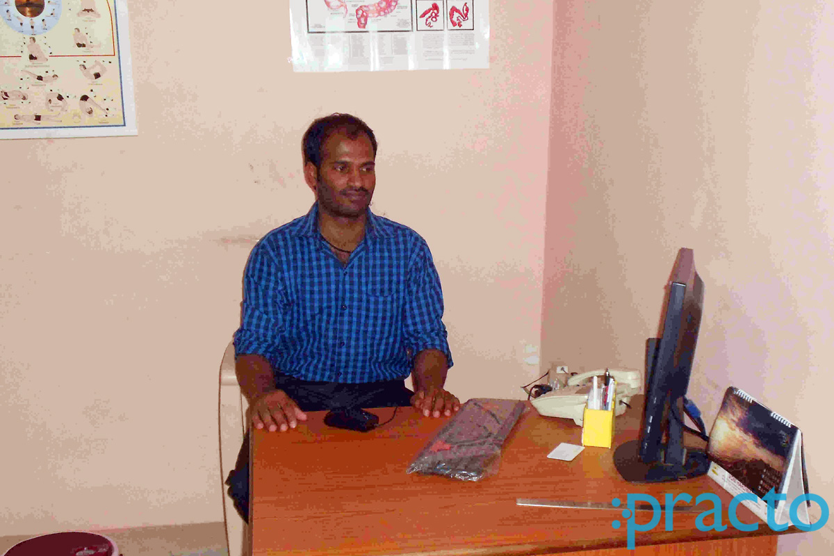 Reception at V-Care Ayurvedic Treatment Center Basaveshwaranagar Bangalore