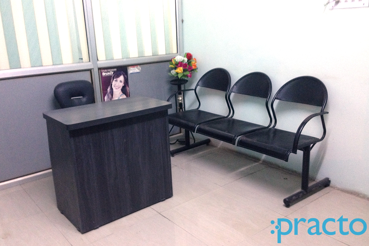 Reception at Shree Vallabh Dental Clinic Waghodia Road Vadodara
