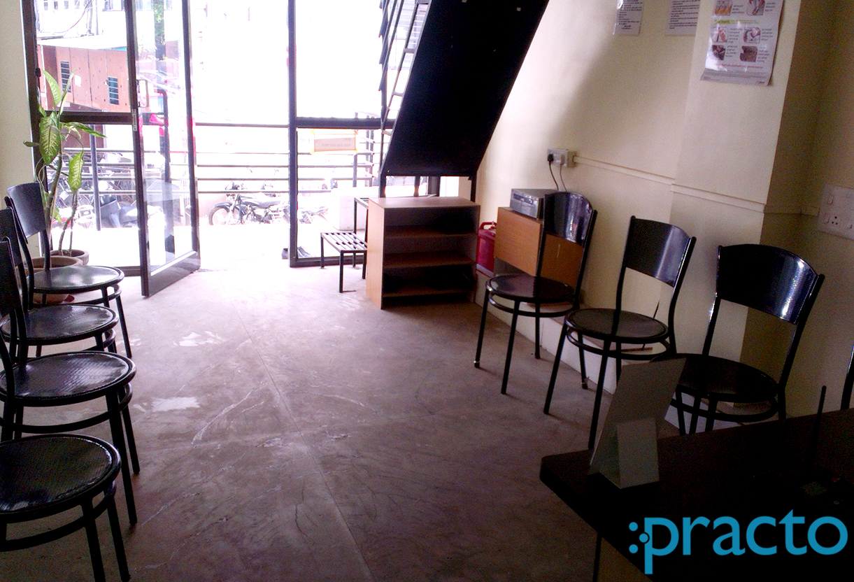 Waiting Area at Dr. Manas Sule Clinic Nashik Nashik