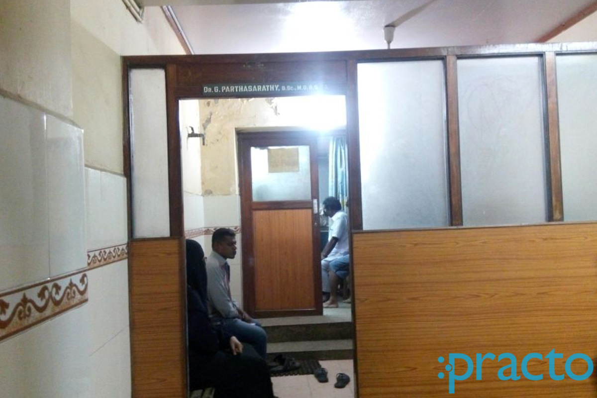 Waiting Area at Dr.Parthasarathi's Clinic Broadway Chennai