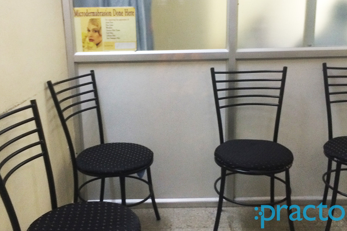 Waiting Area at Skin and Cosmetic Clinic Indiranagar Bangalore
