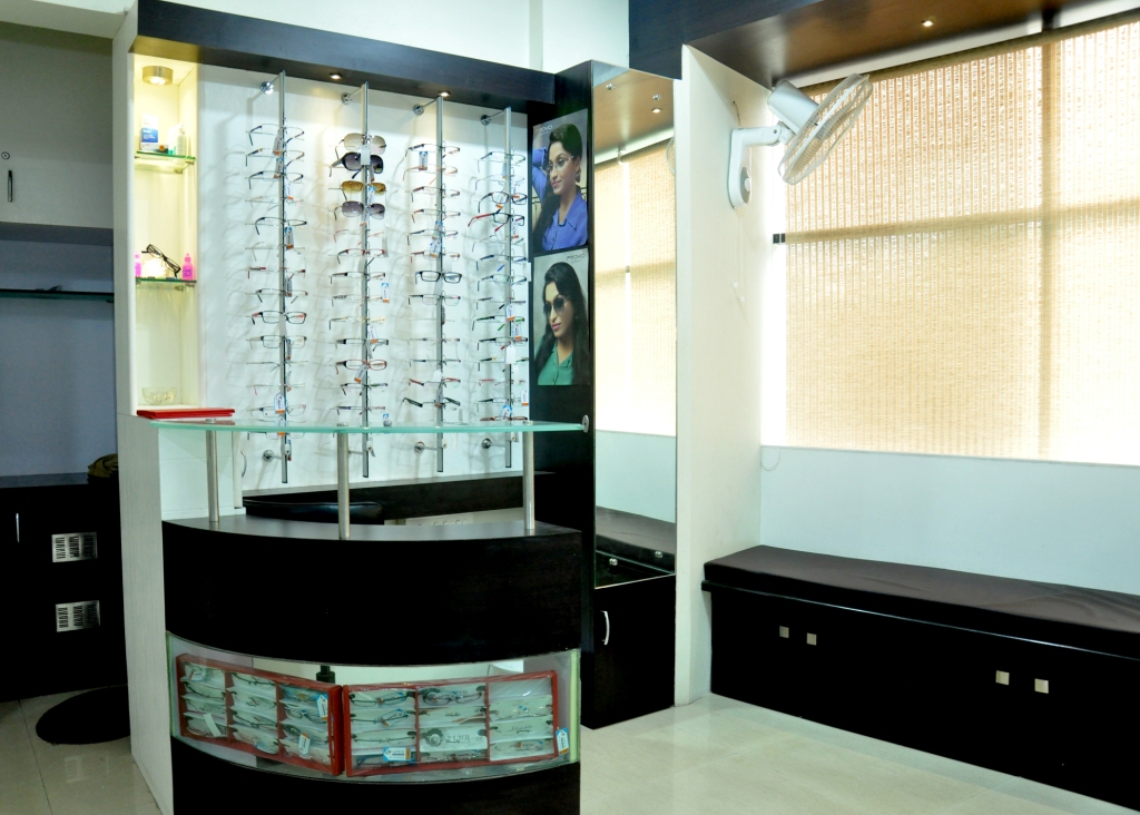 Apex Eye Care clinic Baner Pune
