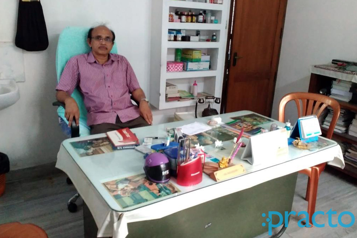 OPD/Ward at Dr. K Narayanan's Clinic Edapally Ernakulam