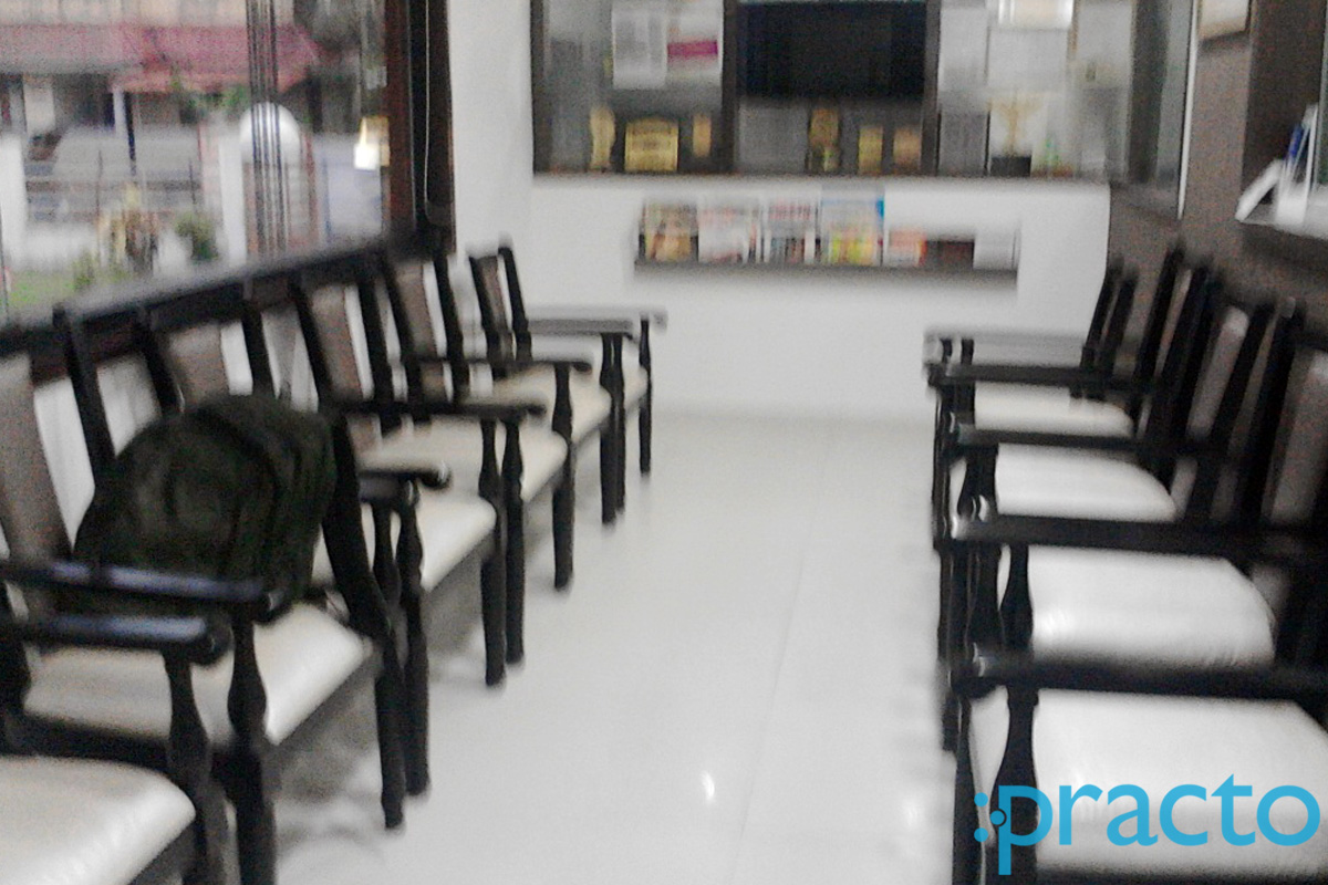 Dr. Koshy's Dental Implant Clinic Thammanam Ernakulam