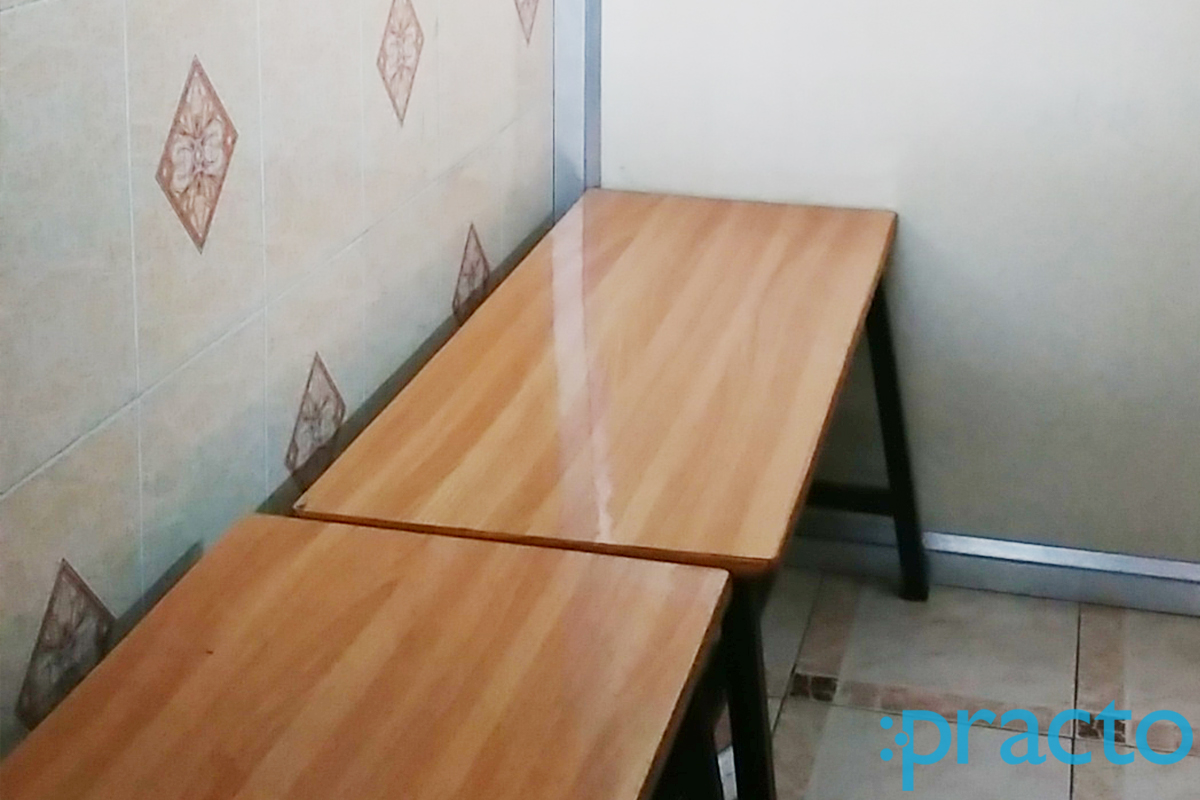 Waiting Area at Shyam Clinic Medical College Nagpur