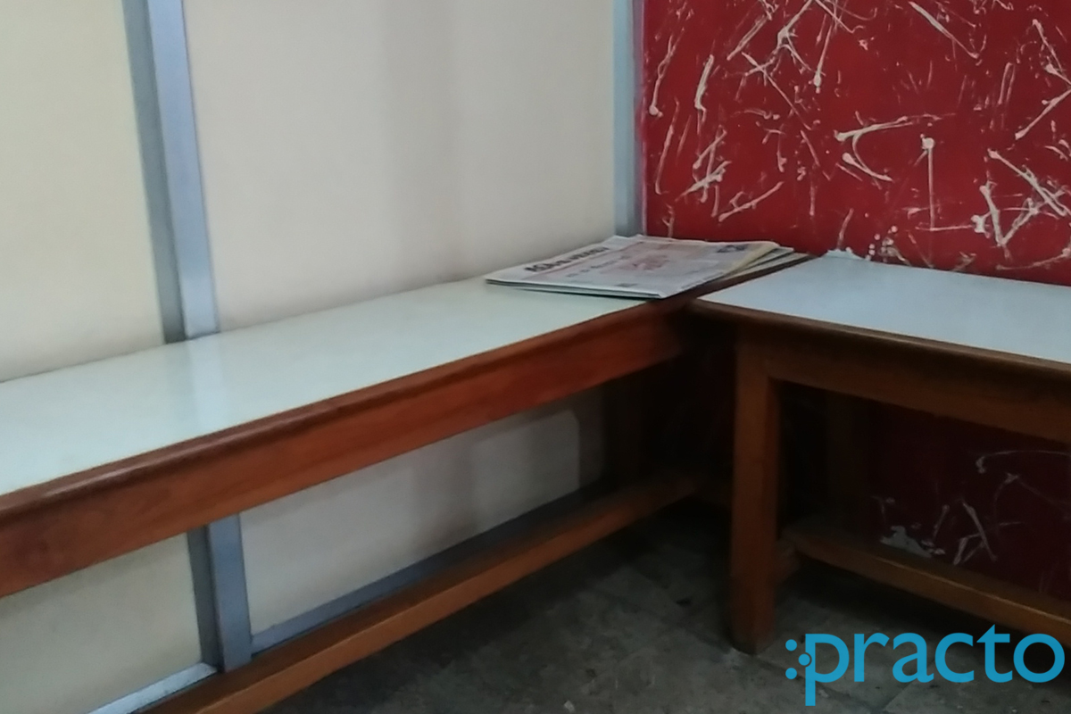 Waiting Area at Shree Homoeopathic Clinic Manewada Road Nagpur