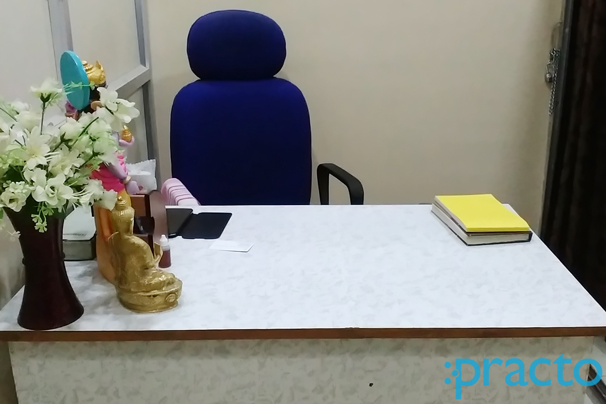 OPD/Ward at Dr. Manoj Kukade's Clinic Manewada Road Nagpur