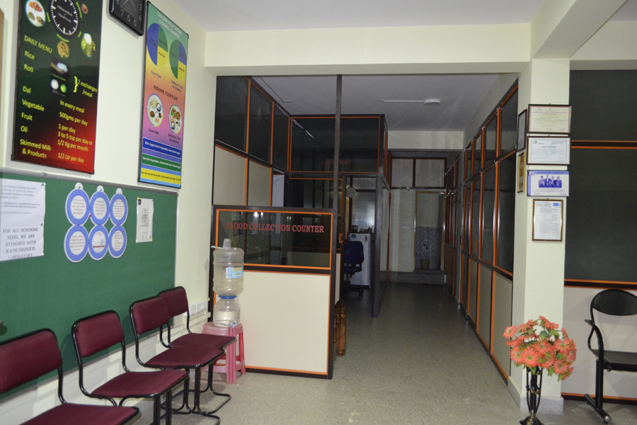 Waiting Area at Dialife Diabetes,Thyroid & Endocrine Centre Vidyaranyapura Bangalore