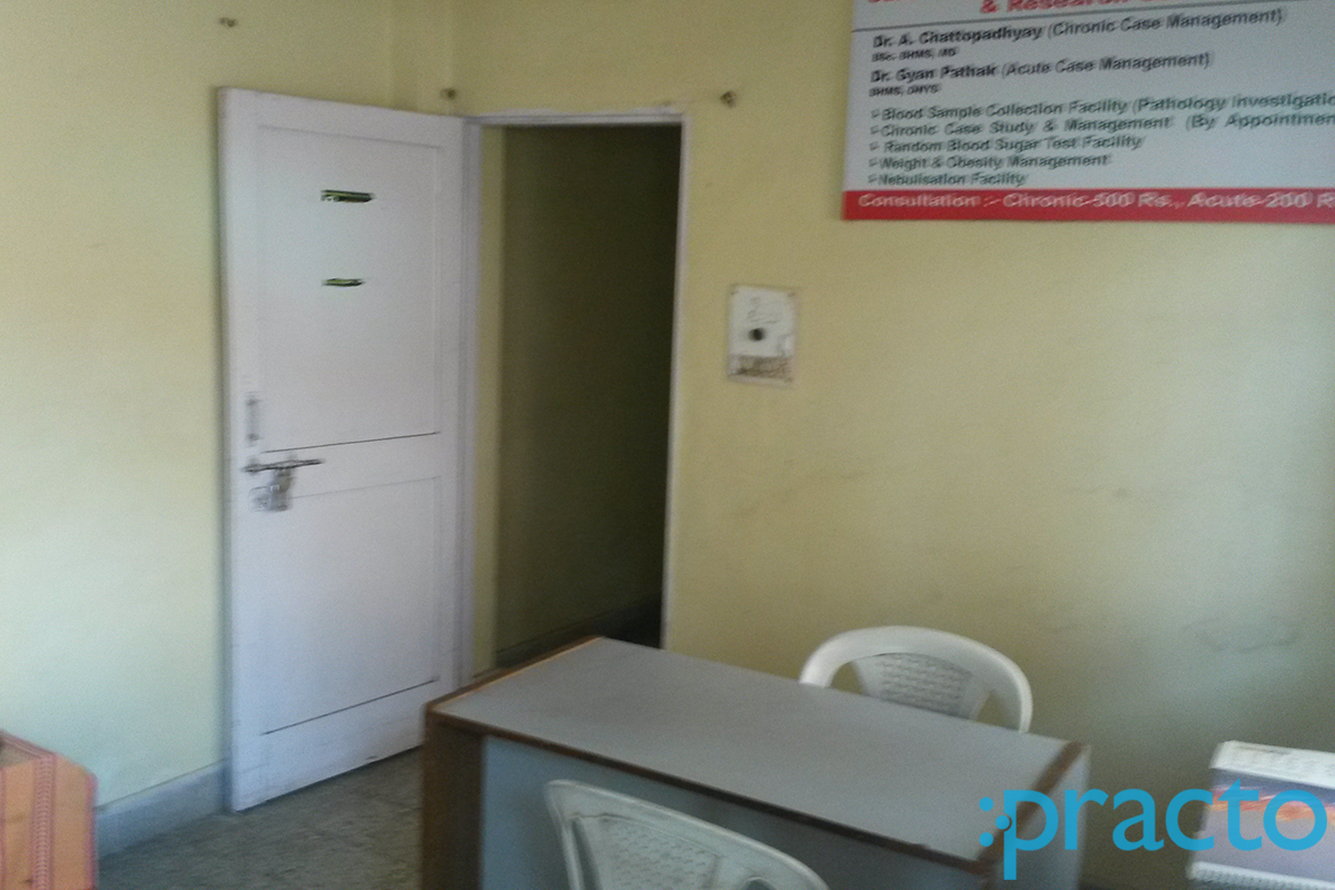 Waiting Area at Dr.Ashwani Syal Clinic Arera Colony Bhopal