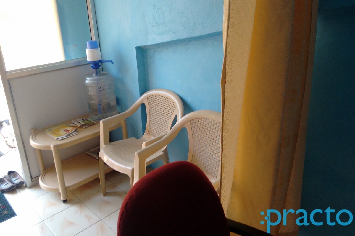 Waiting Area at Naveen Physio Care Perungudi Chennai