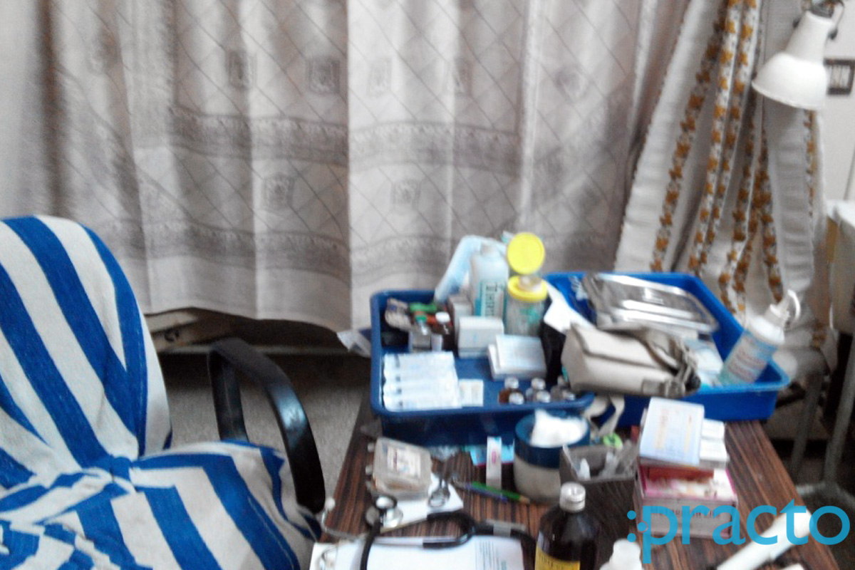 OPD/Ward at Dr. S. Murugasarathy's Ortho Clinic Sholinganallur Chennai