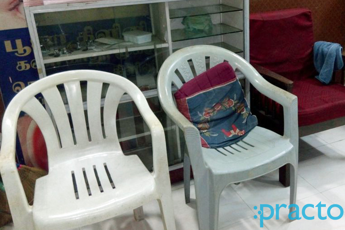Waiting Area at Pooja Eye Clinic Tondiarpet Chennai