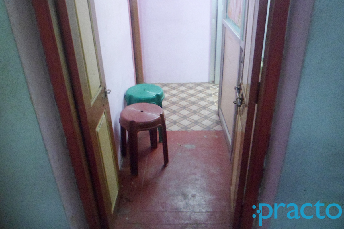 Waiting Area at Annamaliyar Clinic Chromepet Chennai