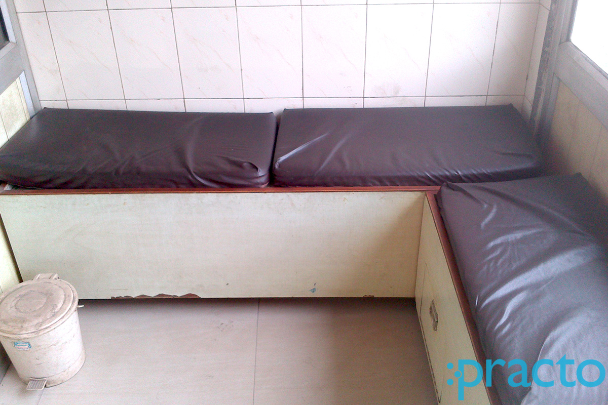 Waiting Area at Dr. Ashwani Kakkar Clinic Ganesh Nagar Ludhiana