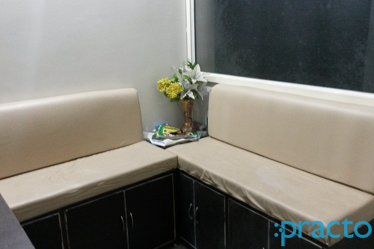 Waiting Area at Parshv Dental Clinic Ayodhaya Nagar Bhopal