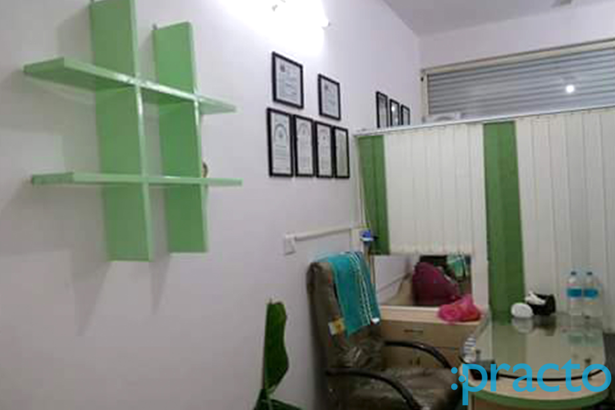 Reception at Cosmodent Oral Care And Implant Center Arera Colony Bhopal
