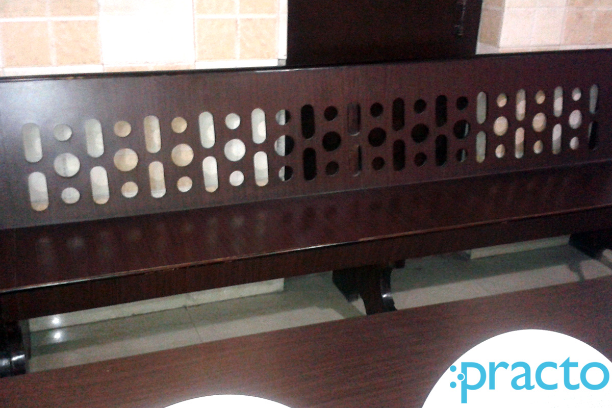 Waiting Area at Dr. Meena Bhatia's Clinic Lal Kurti Bazar Meerut