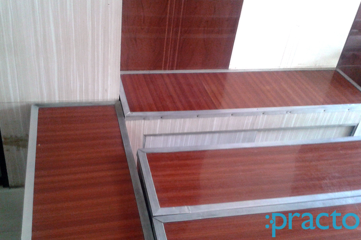 Waiting Area at Dr. S. Khatri's Clinic Lal Kurti Bazar Meerut