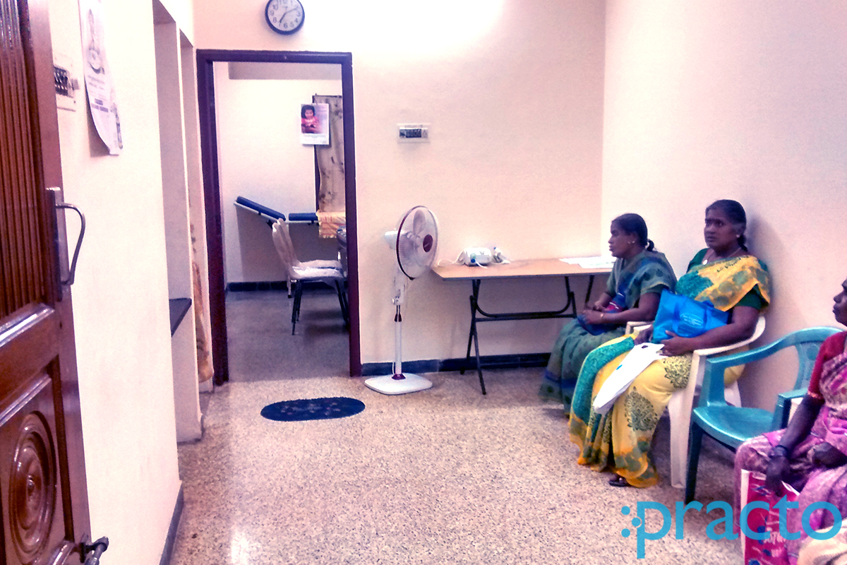 Waiting Area at Shri Sarvesh Fertility & Childcare Clinic Chromepet Chennai