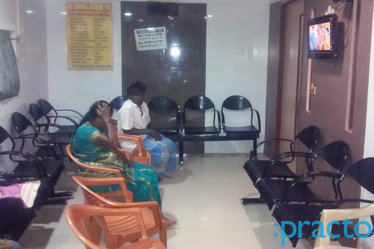 Waiting Area at Dr.K V Mathew Clinic Chromepet Chennai