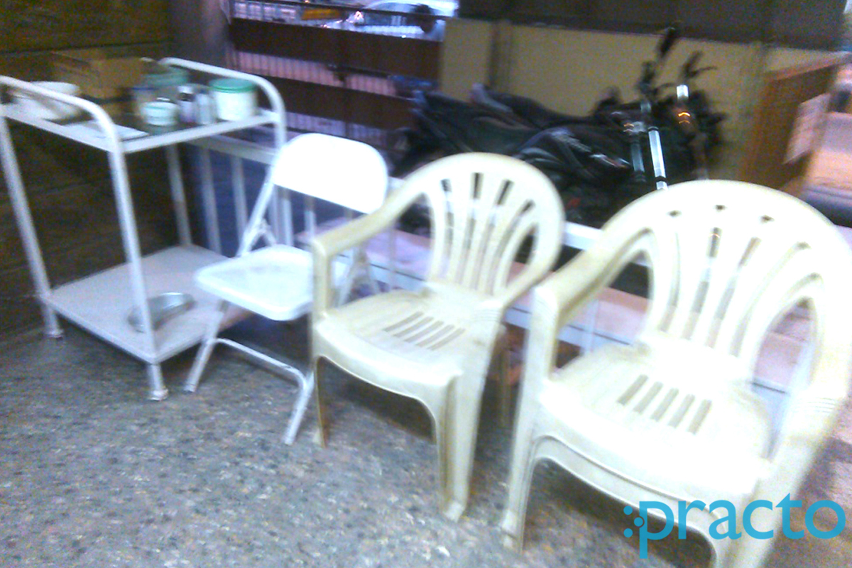Waiting Area at Nagarjuna Clinic Moghalrajpuram Vijayawada