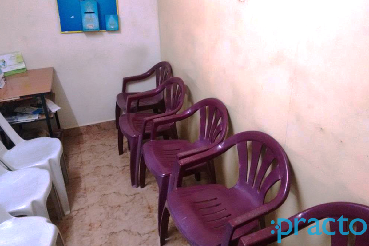 Waiting Area at SN Dental Clinic Kilkattalai Chennai