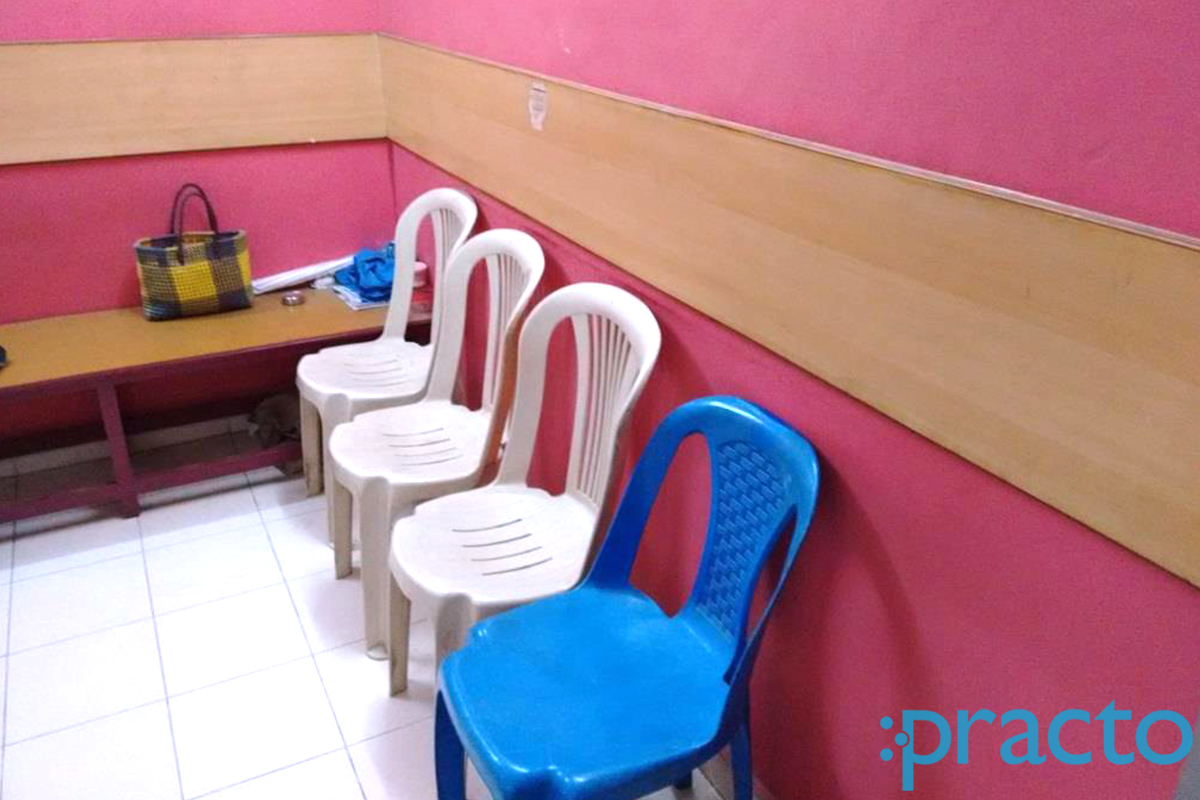Waiting Area at Sapthagiri Dental Clinic Kilkattalai Chennai
