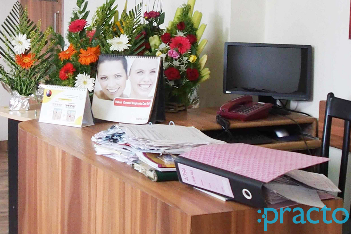 Reception at Dental Implant & Smile Rehabilitataion Center Nanded City Pune