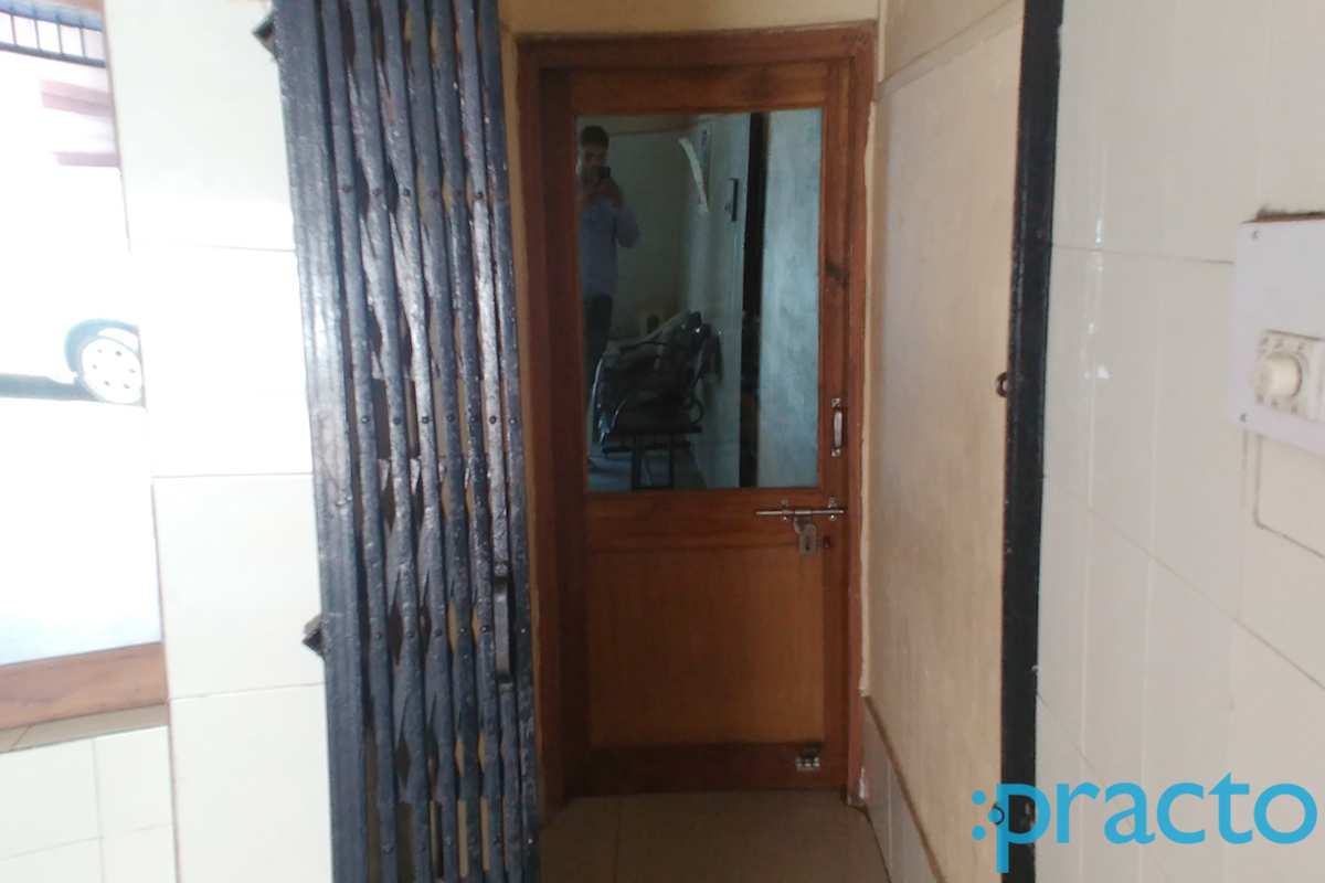 Entrance at Prof. Narendra Dutt Gargav Clinic North T.T.Nagar Bhopal