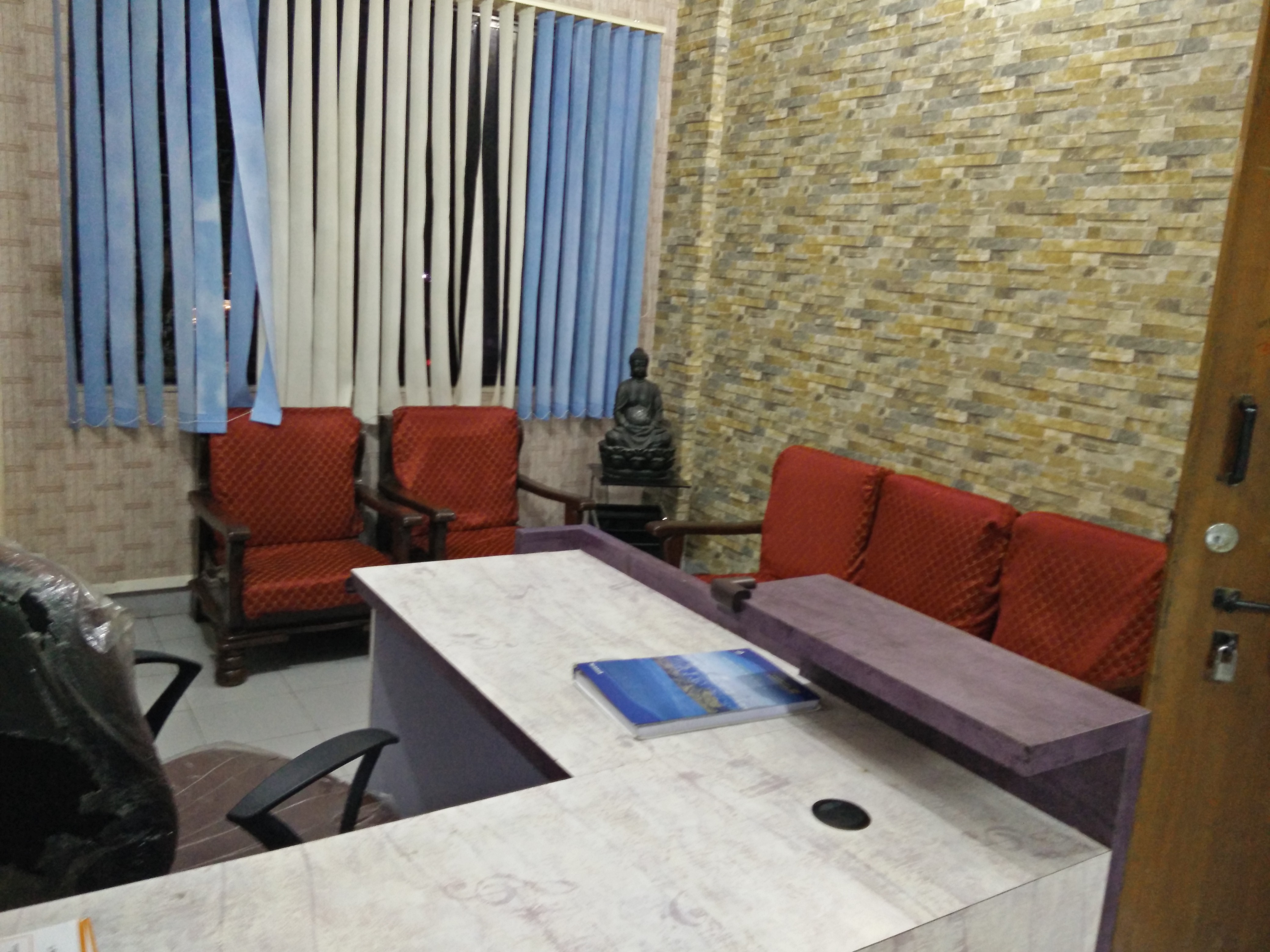 Waiting Area at Growing Up Kids Clinic Pimpri-Chinchwad Pune