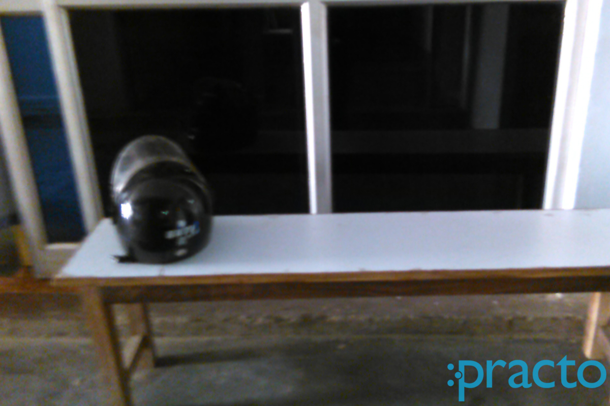 Waiting Area at Karunyam Ortho Care Clinic Pandeypur Varanasi