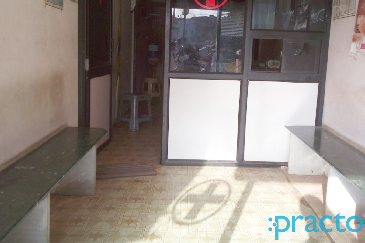 Waiting Area at Astha Clinic Varachha Road Surat