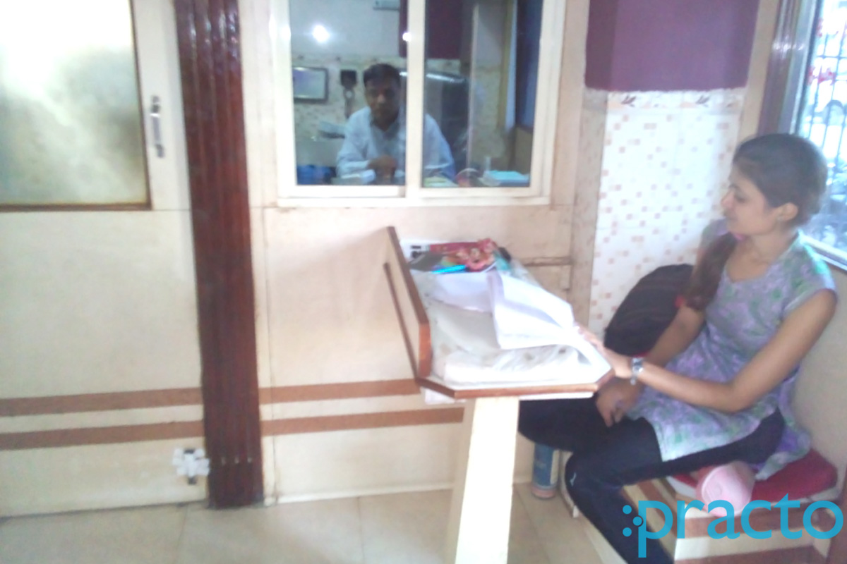 Reception at Ravi Clinic Varachha Road Surat