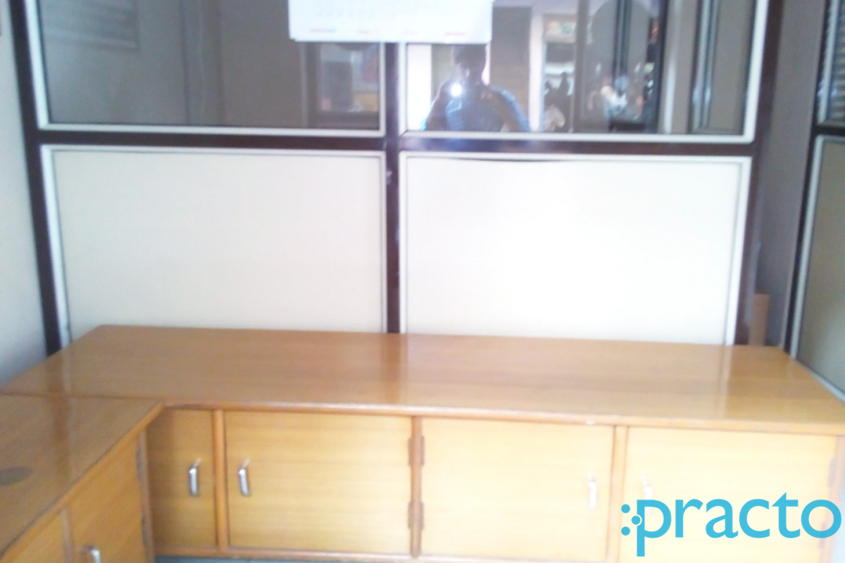 Waiting Area at Shrinathji Clinic Varachha Road Surat