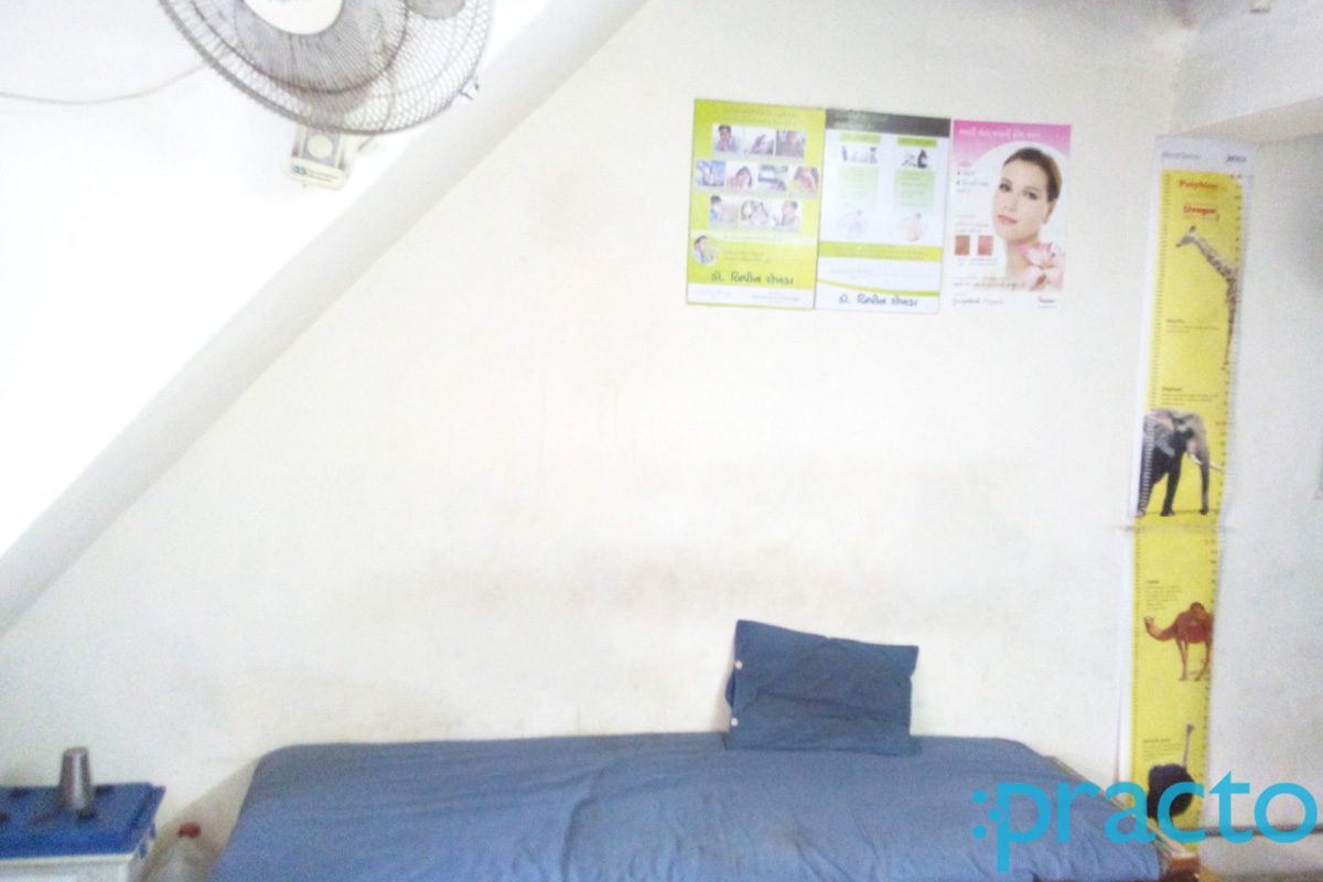 Waiting Area at Om Clinic & Nursing Home Varachha Road Surat