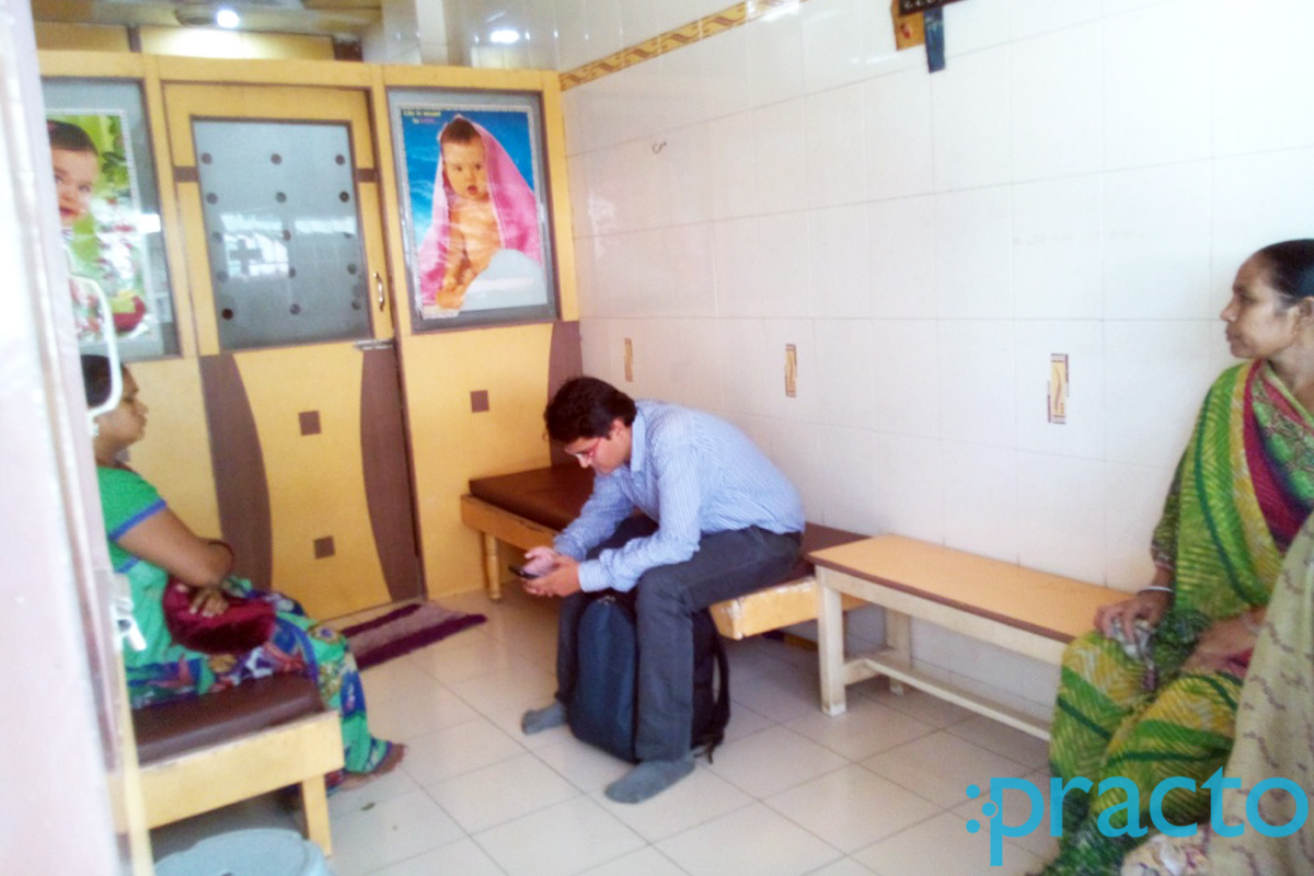 Waiting Area at Krishna Clinic Varachha Road Surat